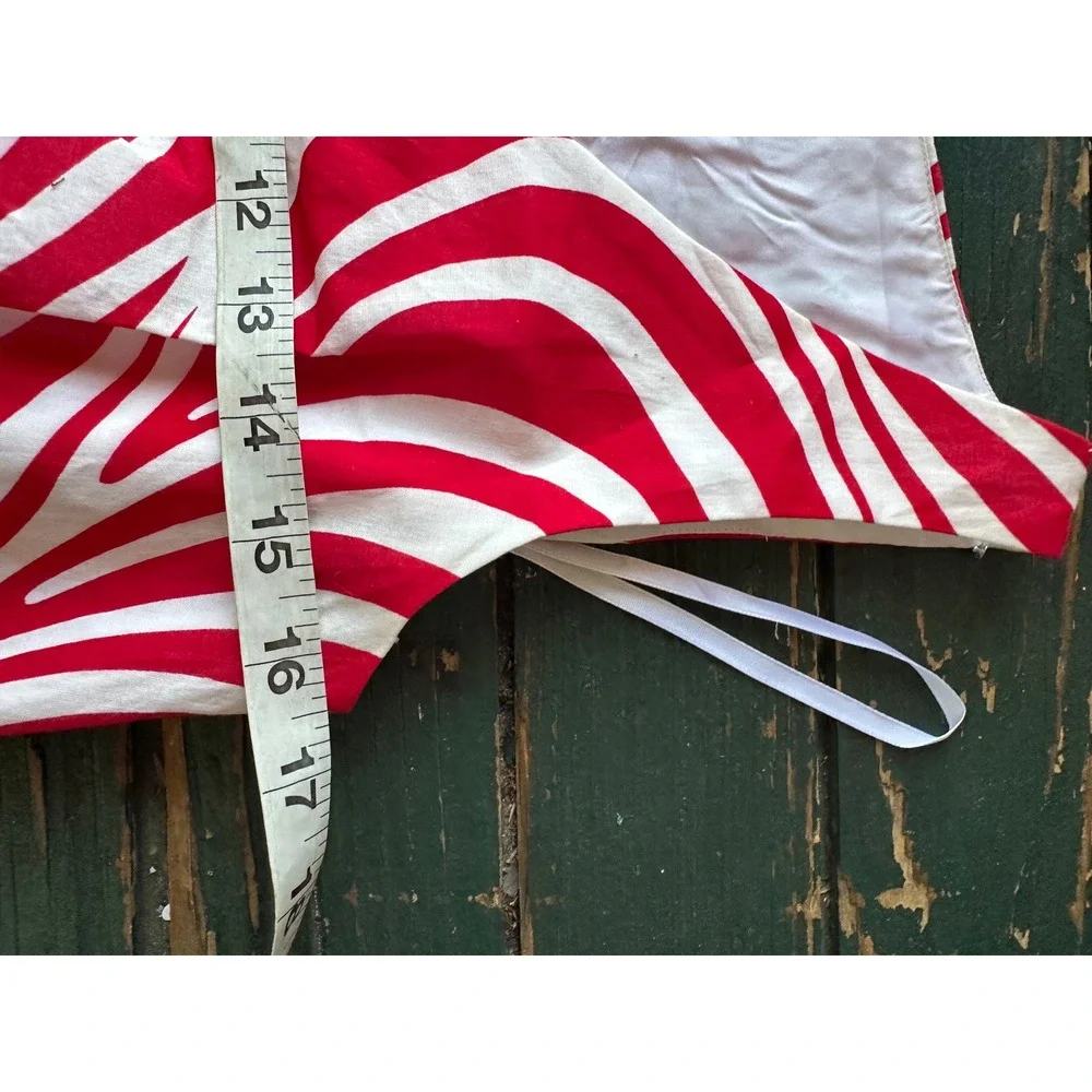 Yves Cossette Depeche Mode Red White Swirl Print A-Line Dress‎ Size 6 V-Neck
